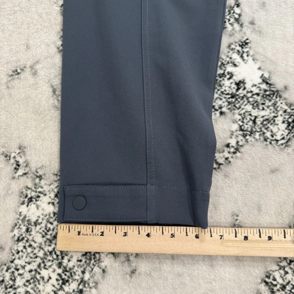 Athleta Endless High Rise Utility Cargo Pants Womens Size 8 Gray Pull On - Picture 3 of 15